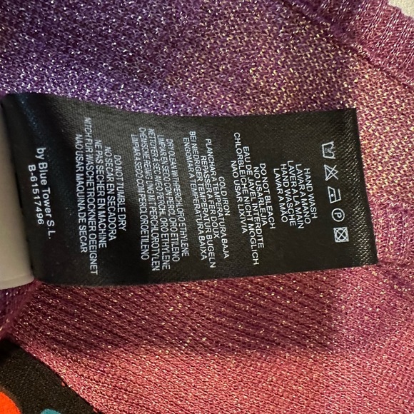 🌸Custo  Chic High Illustration Coture, sparkling pink tank top - Picture 4 of 6